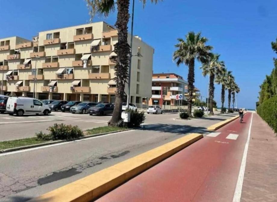 شقة Ad Un Passo Dal Mare Porto SantʼElpidio المظهر الخارجي الصورة